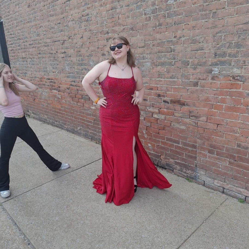 Ellie Wilde red Maxi Gown with Slit and Spaghetti Straps for Prom
